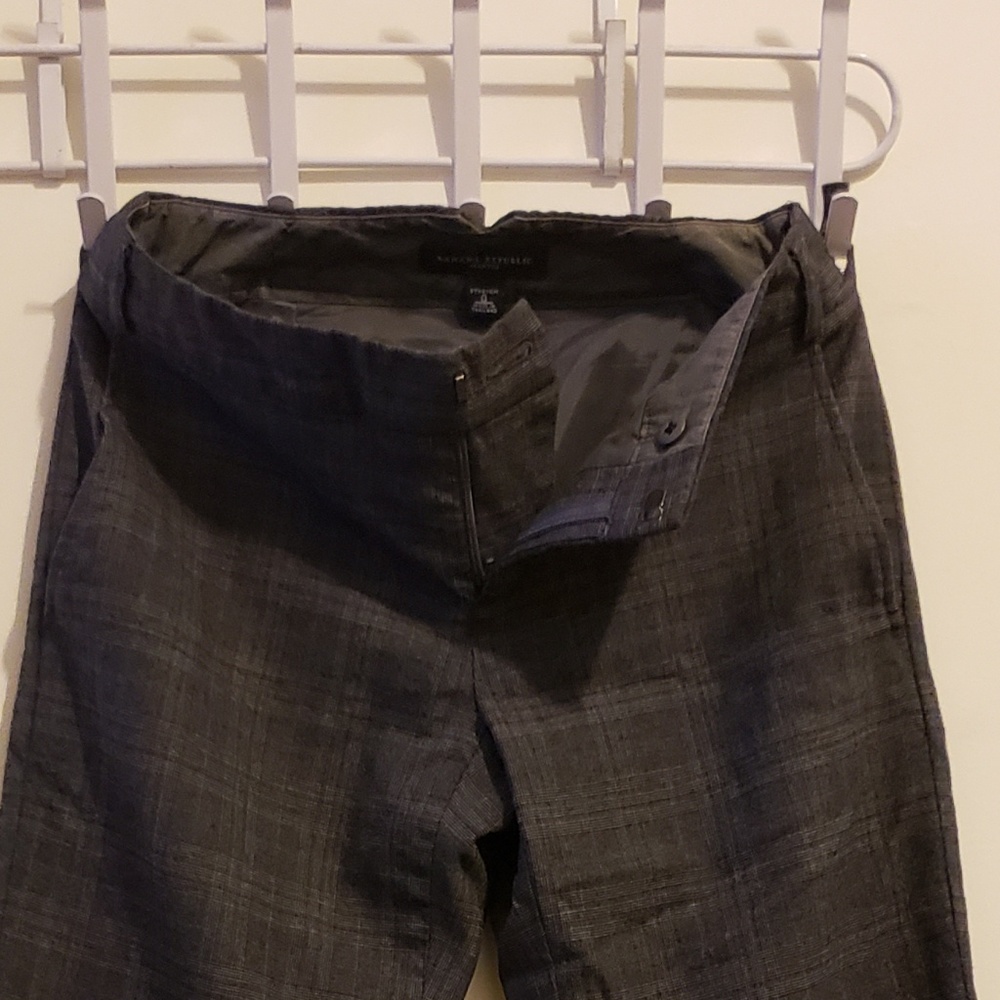 Plaid pattern pants